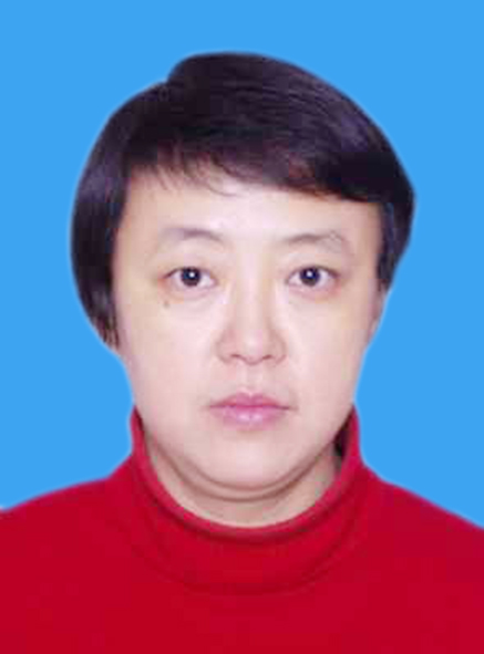 插入一张像素较高的蓝/红底免冠证件照(如不会插入照片请将电子照片单独发刘叶楠)